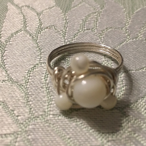 New MOP wire wrapped ring. - Picture 2 of 8